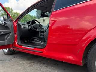 2006 Opel Astra GTC H, красный, 350000 рублей, вид 5