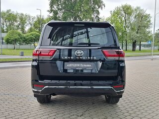 2026 Toyota Land Cruiser 300 Series, чёрный, 15750000 рублей, вид 4