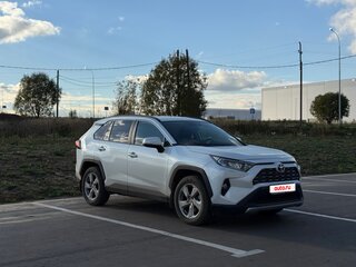 2020 Toyota RAV4 V (XA50), белый, 3100000 рублей, вид 4