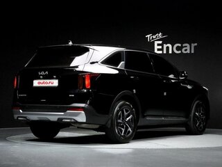 2023 Kia Sorento IV Рестайлинг, чёрный, 4120000 рублей, вид 4