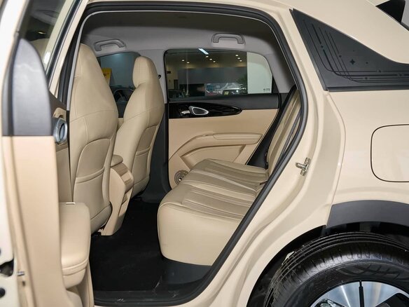 2026 Geely Geome Xingyuan 40.16 kWh, бежевый, 1700000 рублей - вид 28
