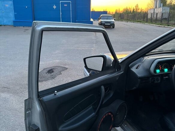 2006 Lada (ВАЗ) 2115, серебристый, 150000 рублей - вид 9