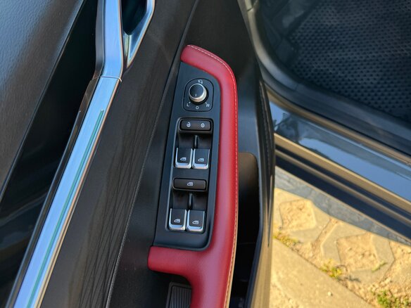 2023 Geely Coolray I Рестайлинг, серый - вид 21