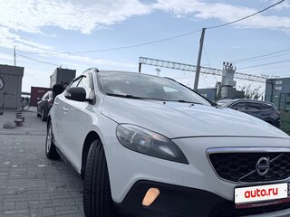 2014 Volvo V40 Cross Country I, белый, 900000 рублей, вид 2