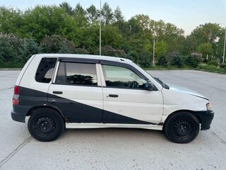 1997 Mazda Demio I (DW), белый, 100000 рублей, вид 3