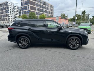 2026 Toyota Highlander IV (XU70), чёрный, 5600000 рублей, вид 4
