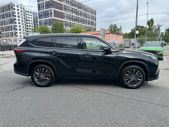 2026 Toyota Highlander IV (XU70), чёрный, 5490000 рублей - вид 3