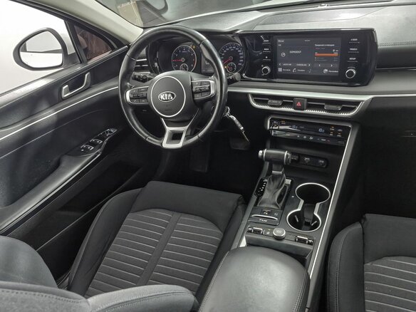 2020 Kia K5 III, белый, 2099000 рублей - вид 14
