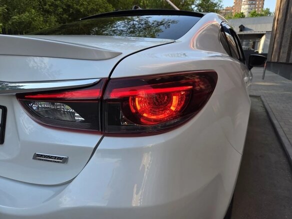 2016 Mazda 6 III (GJ) Рестайлинг, белый, 1775000 рублей - вид 15