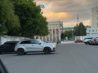 2012 Mitsubishi ASX I Рестайлинг, серебристый, 1150000 рублей, вид 3