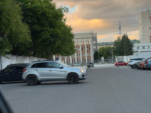 2012 Mitsubishi ASX I Рестайлинг, серебристый, 1150000 рублей - вид 2