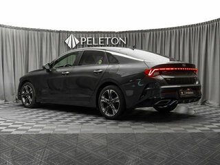 2020 Kia K5 III, серый, 2600000 рублей, вид 4