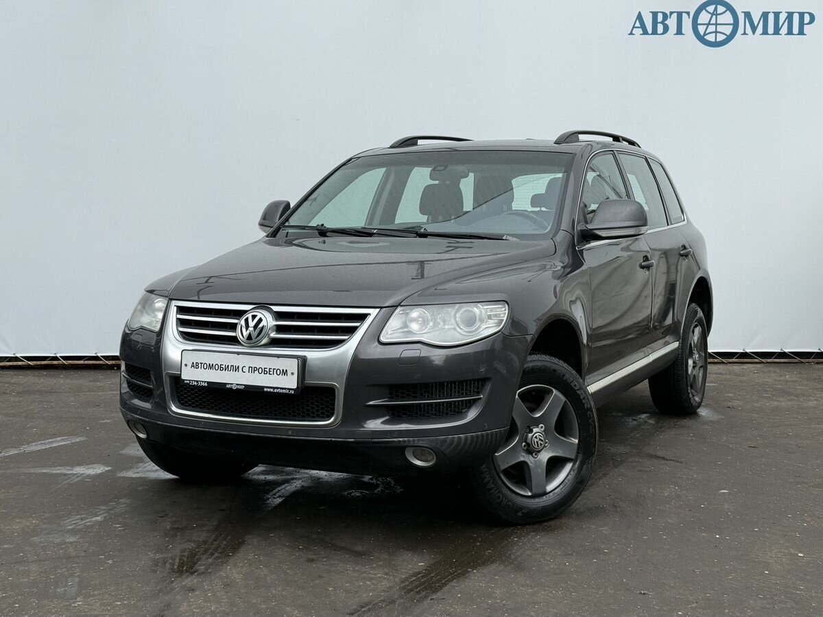Открыть фотографии: Volkswagen Touareg I Рестайлинг