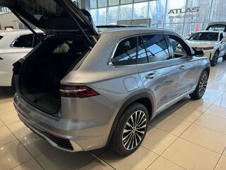 2026 Geely Monjaro I, серебристый, 4954990 рублей, вид 4