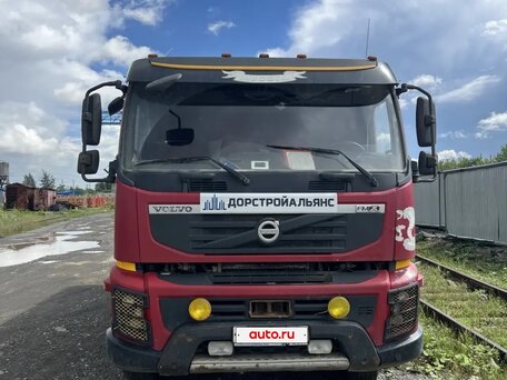 2012 Volvo FM, красный, 3700000 рублей, вид 1
