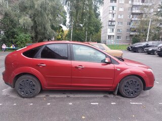 2007 Ford Focus II, красный, 370000 рублей, вид 2