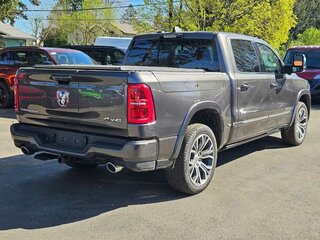 2026 Ram 1500 Crew Cab V Рестайлинг, серый, 11683562 рублей, вид 4