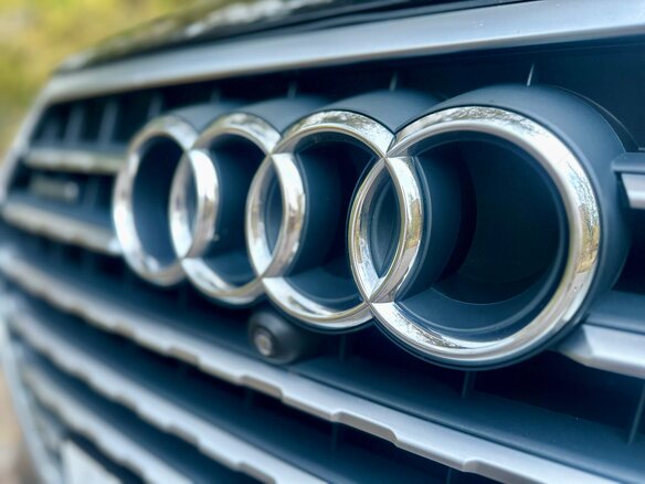 2018 Audi Q7 II (4M), чёрный, 3320000 рублей - вид 18