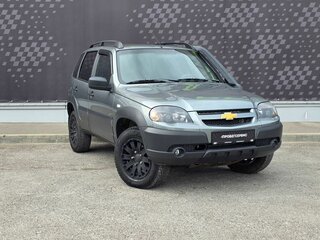 2019 Chevrolet Niva I Рестайлинг, серый, 860000 рублей, вид 3