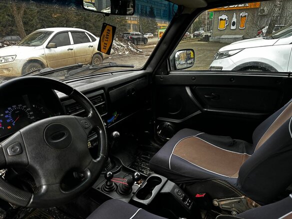 2017 Lada (ВАЗ) 2131 (4x4) Urban I, серебристый, 362000 рублей - вид 6
