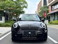 2022 Mini Clubman Cooper II Рестайлинг, чёрный, 1900000 рублей - вид 1