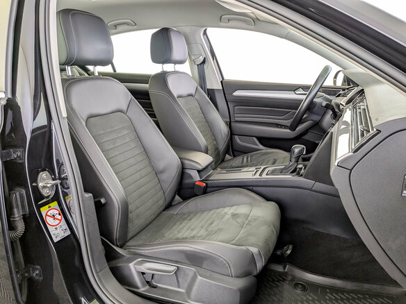 2021 Volkswagen Passat B8 Рестайлинг, чёрный, 2245000 рублей - вид 24