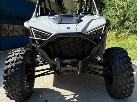 2024 Polaris RZR PRO XP, серый, 2350000 рублей, вид 3