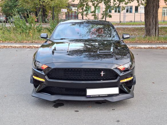 2022 Ford Mustang VI Рестайлинг, чёрный, 3480000 рублей - вид 21
