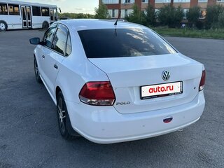 2013 Volkswagen Polo V, белый, 650000 рублей, вид 4