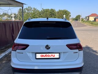 2019 Volkswagen Tiguan II, белый, 3450000 рублей, вид 2