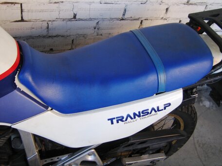 1987 Honda XL600V Transalp, белый, 380000 рублей, вид 4
