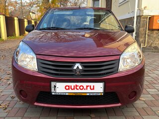 2011 Renault Sandero I, красный, 860500 рублей, вид 2