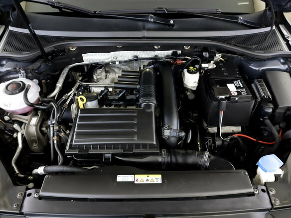 2021 Volkswagen Passat B8 Рестайлинг, чёрный, 2245000 рублей - вид 8