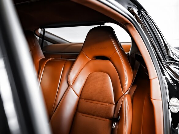 2018 Porsche Panamera Turbo II, чёрный - вид 9
