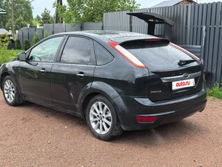 2010 Ford Focus II Рестайлинг, чёрный, 399999 рублей, вид 4