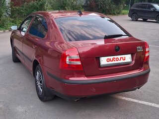 2008 Skoda Octavia II (A5), красный, 450000 рублей, вид 4