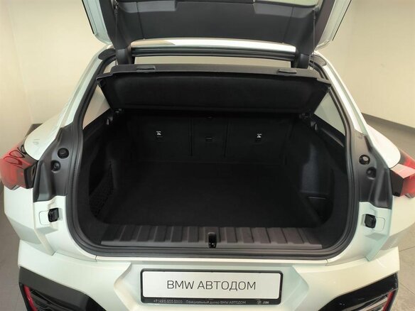 2025 BMW X2 xDrive25i II (U10), белый - вид 23