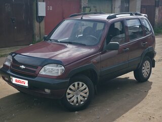 2004 Chevrolet Niva I, пурпурный, 155000 рублей, вид 2