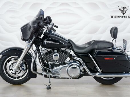 2009 Harley-Davidson Street Glide, чёрный, 899000 рублей, вид 2