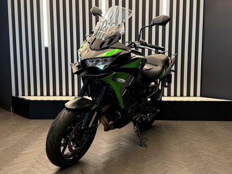 2024 Kawasaki Versys 650, зелёный, 900000 рублей, вид 3
