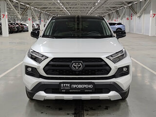 2023 Toyota RAV4 V (XA50), белый, 3480000 рублей, вид 2