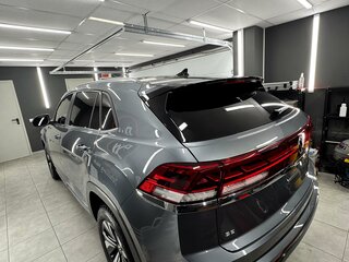 2025 Volkswagen Atlas Cross Sport I Рестайлинг, серый, 4350000 рублей, вид 2