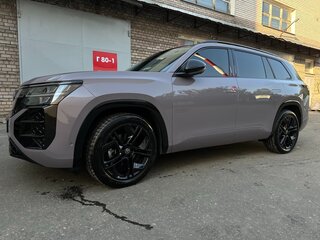 2025 Volkswagen Teramont Pro II (China Market), серый, 5890000 рублей, вид 4