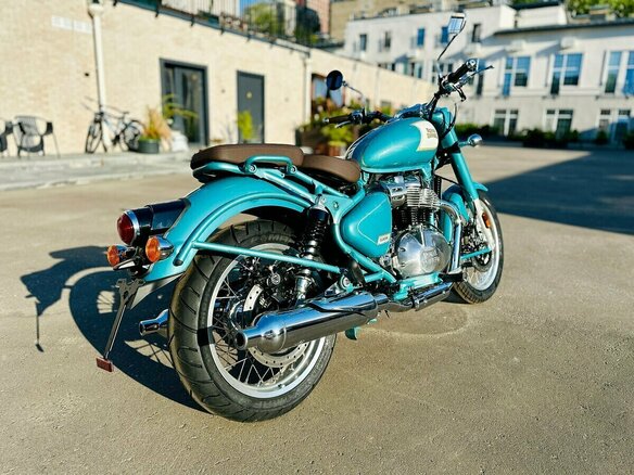 2026 Royal Enfield Classic 650, зелёный, 713000 рублей - вид 2