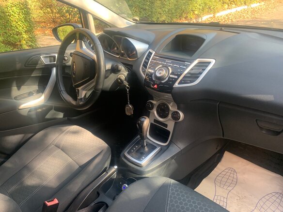 2011 Ford Fiesta Mk6, коричневый, 785000 рублей - вид 7