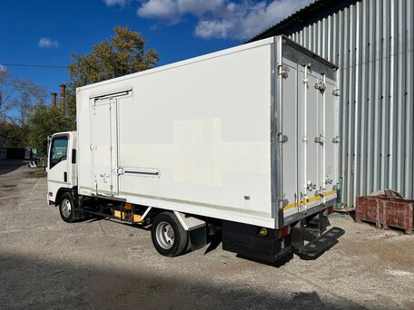 2015 Isuzu Elf (N-series), белый, 3600000 рублей, вид 4