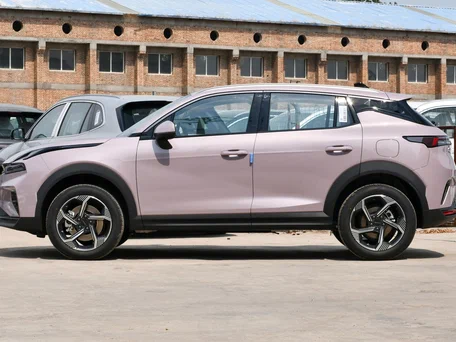 2026 Lynk & Co 06 I Рестайлинг, серый, 2737000 рублей, вид 3