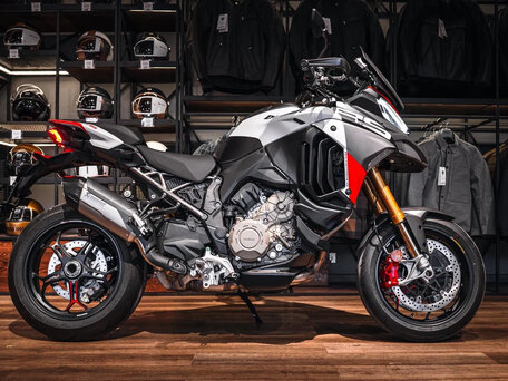 2026 Ducati Multistrada V4, красный, 4350000 рублей, вид 2