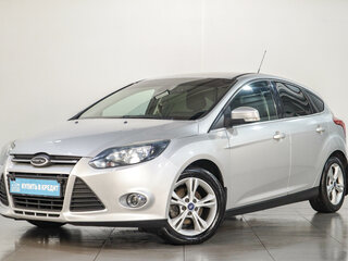 2013 Ford Focus III, серебристый, 799000 рублей, вид 3