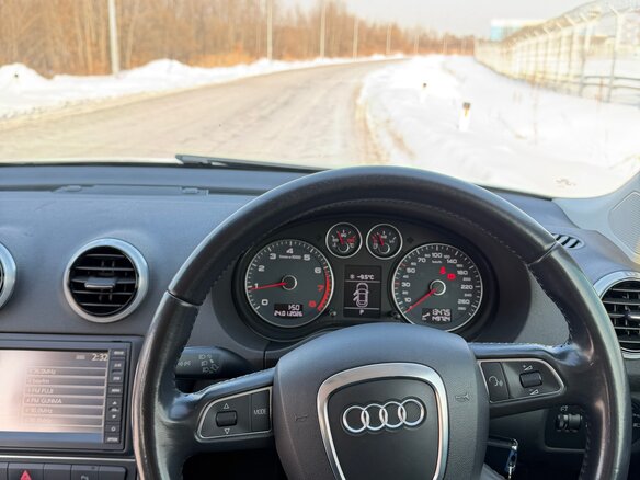 2011 Audi A3 II (8P) Рестайлинг 2, белый, 780000 рублей - вид 9